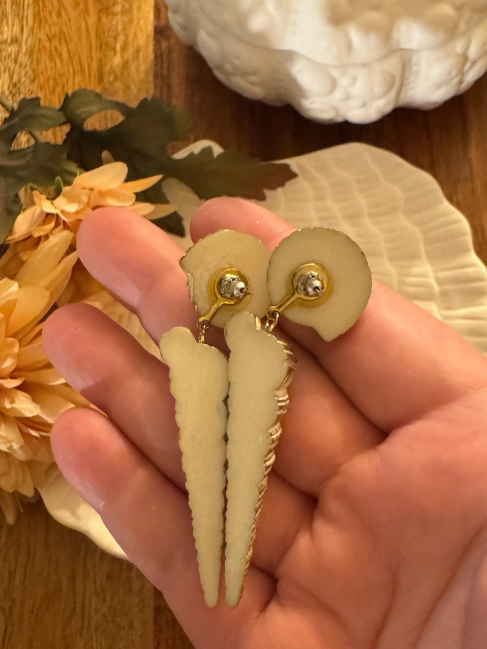 Gold Spiral Shell Drop Vintage Earrings - Picture 7 of 16